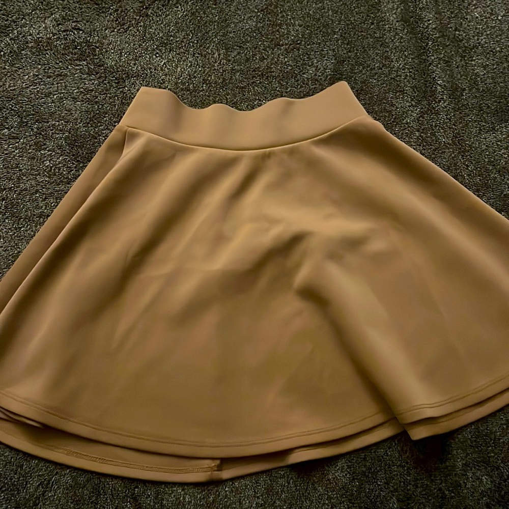 Skirt beige size s